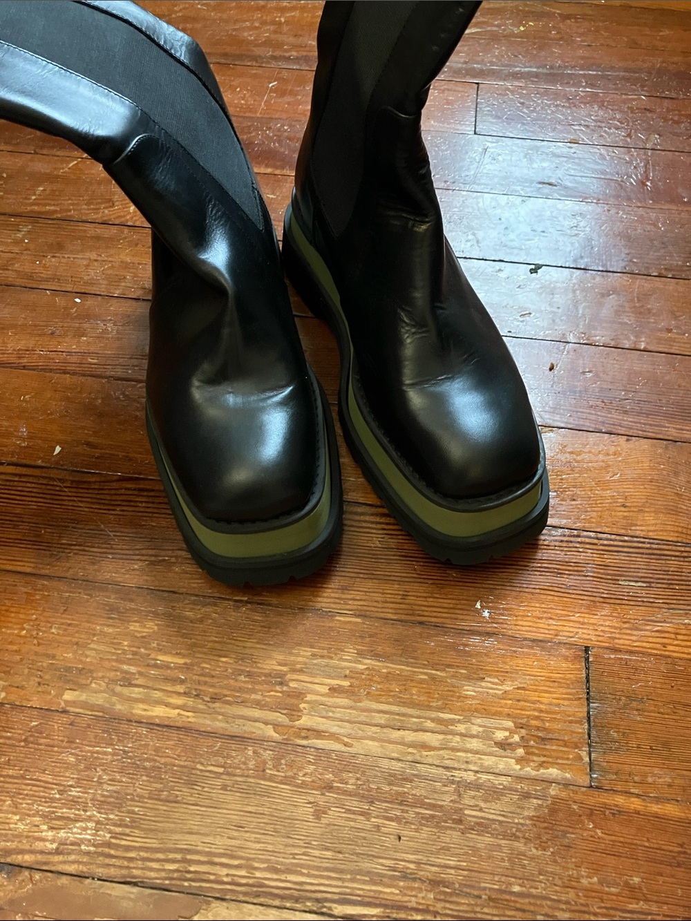 Paloma Barcelo Cira Knee High Platform Boots - Picture 4 of 5